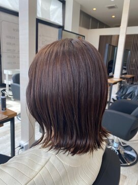 アトリエコア(Atelier Coa) 【切りっぱなしボブでくびれスタイルに】