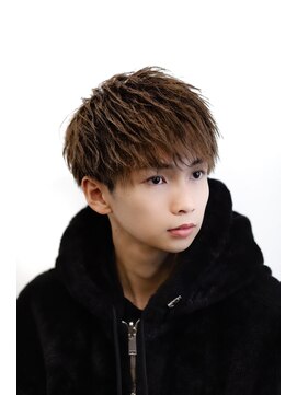 リップス 池袋(LIPPS) ソフトツイストサイドパートマッシュ