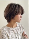 30代40代おすすめヘア 丸みショート 前髪長め ブラウン カラー