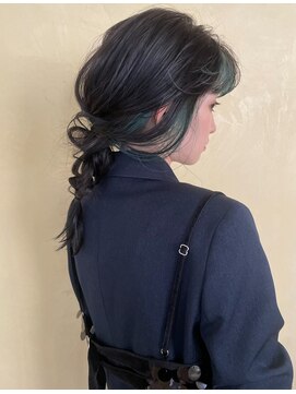 スニュウ(snuw) 【snuw mina】インナーブルー/アレンジヘア/お呼ばれヘア