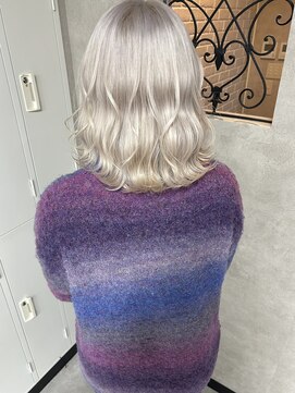 ルノン(LUNON) ホワイトカラー ブリーチ/ハイトーン/韓国/ボブ/ダブルカラー