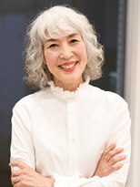 えがお美容室 奈良店&nbsp;【えがお美容室 奈良店】50代60代に☆グレイヘアウェーブボブ