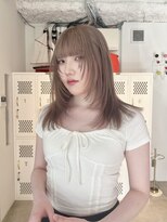 スリー(three)&nbsp;worm beige × face layer