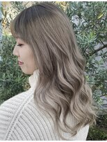 グラムアッシュ(GLAM ASH) ホワイトミルクティーベージュ