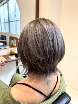 ルイ(ROUIS produced by LUCK 津田沼) ROUIS津田沼 ケアハイトーン 大人のシルバーカラー