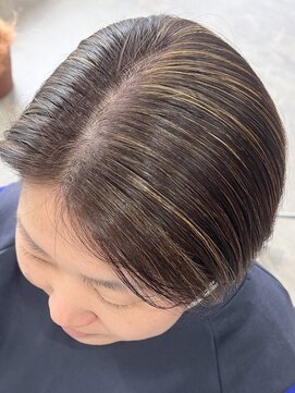 白髪ぼかしハイライト×ショート【Luon./ルオン/東松山】