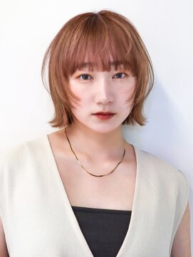 シスタ(SISTA) 外ハネボブ顎ラインボブクラゲヘアー/オレンジべージュ谷