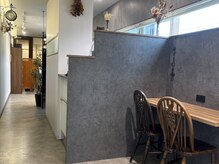 モアファン(morefun)の雰囲気（店内にはネイルサロン【BC.NAIL】も併設しております）