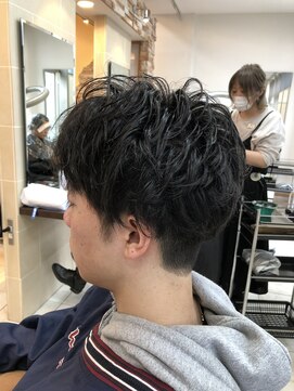 アルターリアン(aL ter LieN) スーツに合うパーマ《aL-ter LieN ノノヤマ》千葉