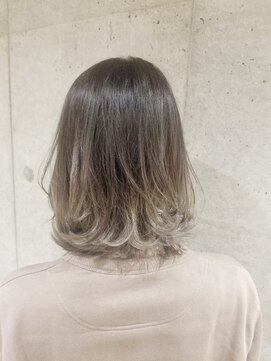 エイト 上野店(EIGHT ueno) 【EIGHT 上野】佐藤  バレイヤージュ風アッシュベージュ