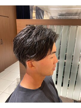 エヌドットバーバー ギンザ(N.BARBER GINZA) アンニュイヘア/七三分け/フェードカット銀座<理容室>