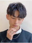 波巻きツイストスパイラルパーマツーブロック刈り上げ
