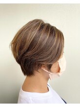ソラ(SORA) ハイライト入りハンサムショート