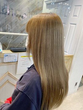 サビィ(Sabby) 艶感ミルクティーベージュ/氏川洸希/多摩センター