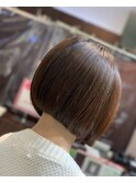 前下がりボブ