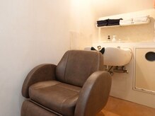 ローズ美容室の雰囲気（ケアしながらキレイに。ダメージレスにこだわっています。）