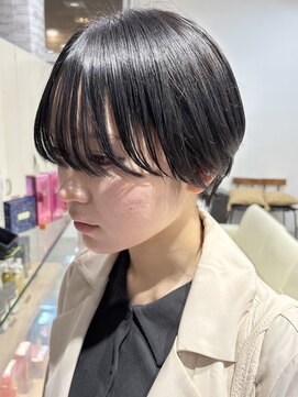 ジーニー 横浜(giinii) うざバングマッシュショート☆グレーブラック【村山武史】