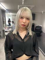 ニューワン バイ ネイバー 立川(Newone by neighbor)&nbsp;レイヤーカットナチュラルハイトーンデザインカラー[立川駅]