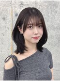 人気ミディアムレイヤー×透明感カラー