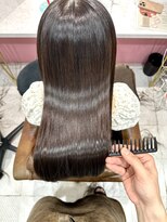 ザトエル 栄(THE TOEL)&nbsp;オリジナル髪質改善ストレートの艶感