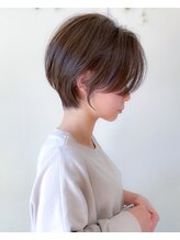 クララ 博多駅前(CLALA) 絶壁解消丸みシルエット