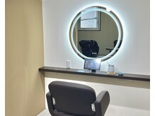 広々とした半個室空間/Wi-Fi/充電器/タブレット完備してます♪