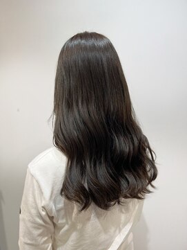 ティア(Tia.) 縮毛矯正/巻ける縮毛矯正/髪質改善トリートメント/ロングヘア