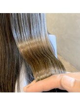 Q6. 髪質再生バイカルテトリートメントとはどんな施術ですか？