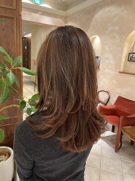 ビュートリアム265(BEAUTRIUM 265) レイヤーカット小顔カット大人ヘア髪質改善30代40代50代銀座