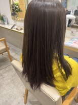 テラス アヴェダ 大丸心斎橋店(Terrace AVEDA) シンプルだけど圧倒的にキレイに見える!王道ストレートスタイル