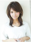 《AFLOATディル裕二朗》小顔で大人可愛いボリュームレイヤーヘア