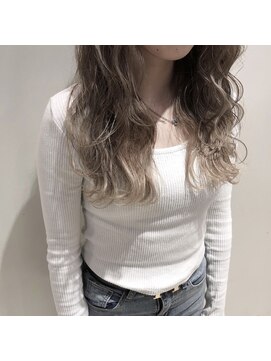 ラッド 心斎橋店(RAD) ミルクティーベージュ