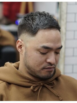 キックアス(KICK ASS) バーバースタイル