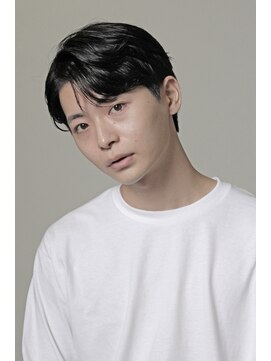 ジュネコア 早稲田(JUNECORE) シャドウパーマセンターパート