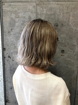 吉祥寺 はるへ ホワイトベージュ