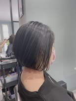 ディア(Dia) 前下がりグラデーションボブ