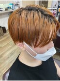 ショートボブ
