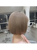 ブリーチ必須ミルクティーグレー
