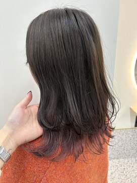 イェッカ パビル(YECCA pabil) インナー×レイヤー