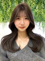 ビューブルー 亀戸錦糸町(VIEW BLUE)&nbsp;美髪カール韓国ヘアオリーブグレージュロングセミディ前髪