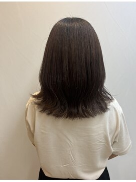 ファーレンピュアスウィート(fahren-pure-suite) 切りっぱなしボブ／外はねボブ／沼畑夢希