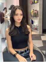 ジーナ 名駅(XENA.) 《xena/中島》色気が出るくすみオリーブ×レイヤーカット