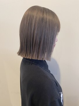 フーコー 朝日ヶ丘店(fuhcoh) シルバーグレージュ