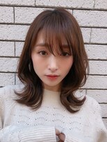 メルティカラー似合わせカットウェーブミディアムレイヤーカット