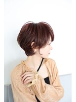 30代40代50代耳かけショート前髪あり丸みショートボブ白髪ぼかし