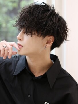 ルーシー 渋谷(LUCEY) ツイストスパイラルパーマ波巻きパーマシャドウパーマメンズ