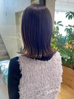 オーシャン(Ocean)&nbsp;切りっぱなしボブ 外ハネ 透明感カラー アッシュベージュ 30代