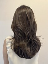 ムード(MOOD,)&nbsp;イメチェン/ピンクベージュ/アンブレラカラー/前髪/銀座駅