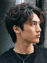 フィフス 大分(fifth)&nbsp;大分シャドウパーマメンズカットラウンドマッシュセンターパート