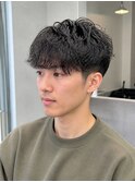 黒髪ウェーブの立体感パーマ